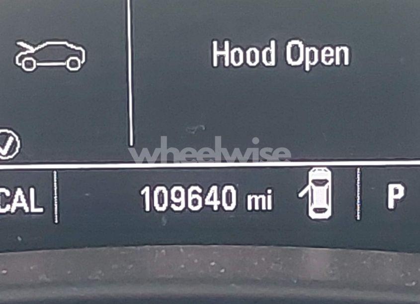 Photo 15 of 2018 Chevrolet Equinox LT (VIN 3GNAXJEV1JS562100)