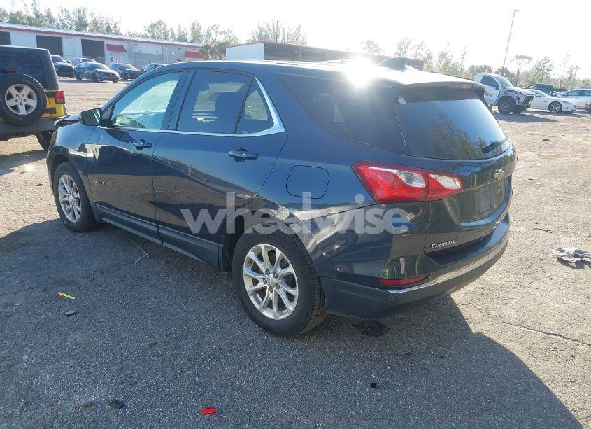 Photo 3 of 2018 Chevrolet Equinox LT (VIN 3GNAXJEV1JS562100)