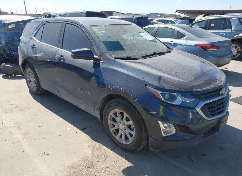 2018 Chevrolet Equinox LT (VIN 3GNAXJEV1JS579821) main photo