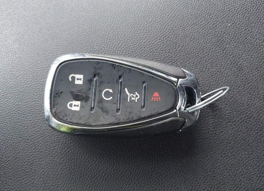 Photo 11 of 2018 Chevrolet Equinox LT (VIN 3GNAXJEV1JS610484)