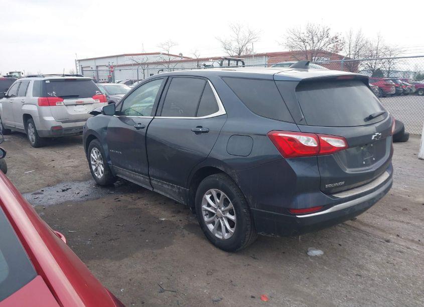 Photo 3 of 2018 Chevrolet Equinox LT (VIN 3GNAXJEV1JS610484)