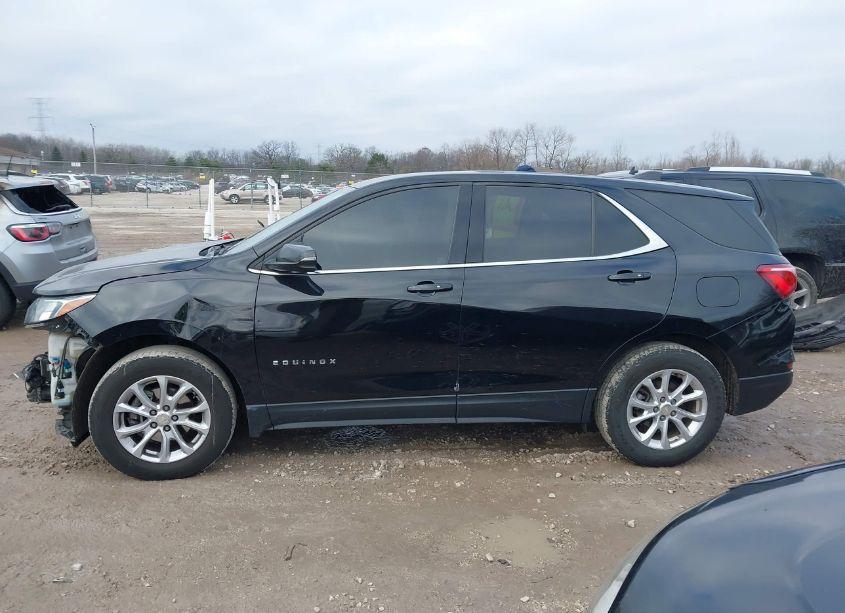 Photo 15 of 2018 Chevrolet Equinox LT (VIN 3GNAXJEV2JL120985)