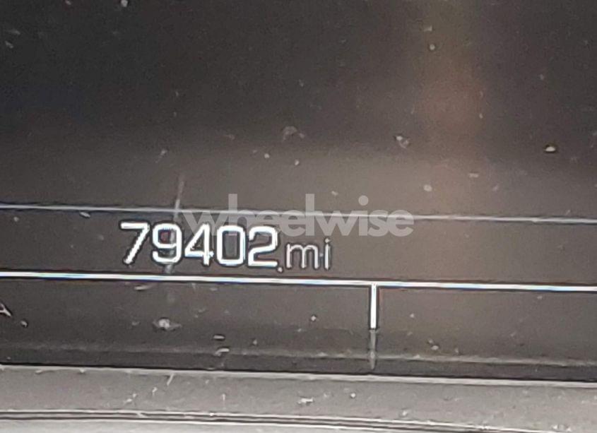 Photo 15 of 2018 Chevrolet Equinox LT (VIN 3GNAXJEV2JL285919)