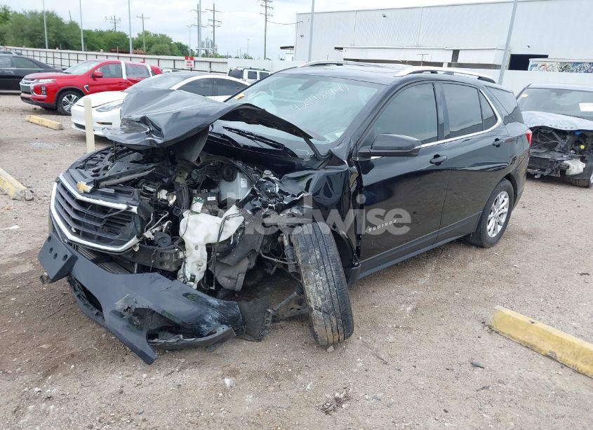 Photo 2 of 2018 Chevrolet Equinox LT (VIN 3GNAXJEV2JL299691)