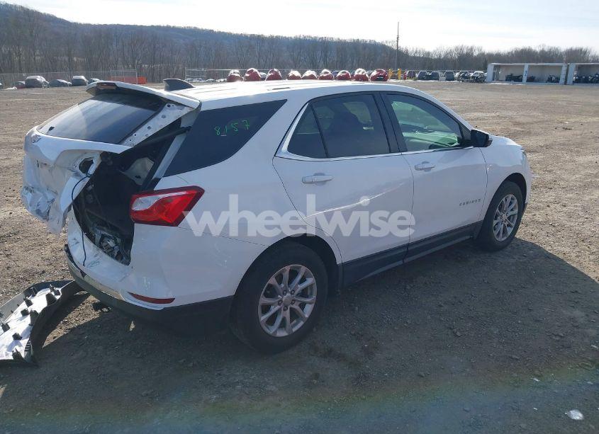 Photo 4 of 2018 Chevrolet Equinox LT (VIN 3GNAXJEV2JS505341)