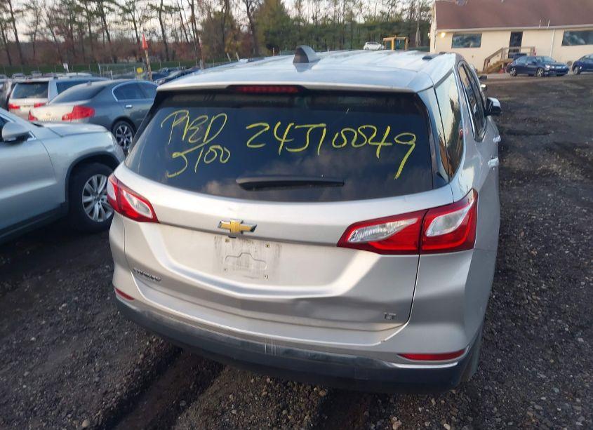 Photo 15 of 2018 Chevrolet Equinox LT (VIN 3GNAXJEV2JS524682)