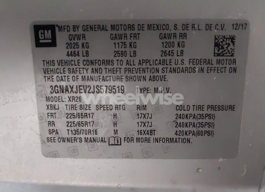 Photo 9 of 2018 Chevrolet Equinox LT (VIN 3GNAXJEV2JS579519)