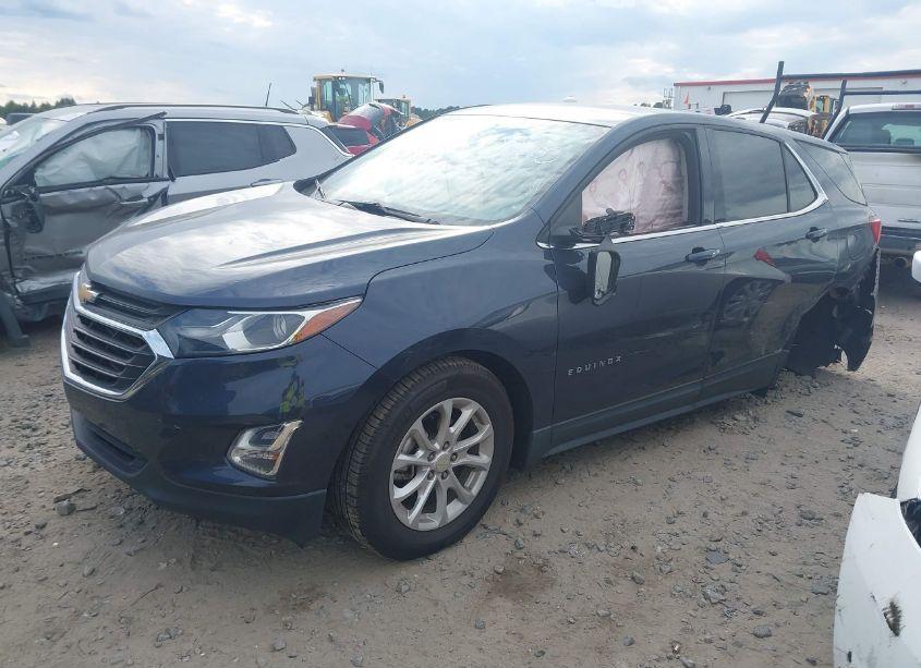 Photo 2 of 2018 Chevrolet Equinox LT (VIN 3GNAXJEV2JS591704)