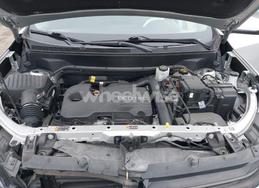 Photo 10 of 2020 Chevrolet Equinox FWD 2FL (VIN 3GNAXJEV2LS685519)