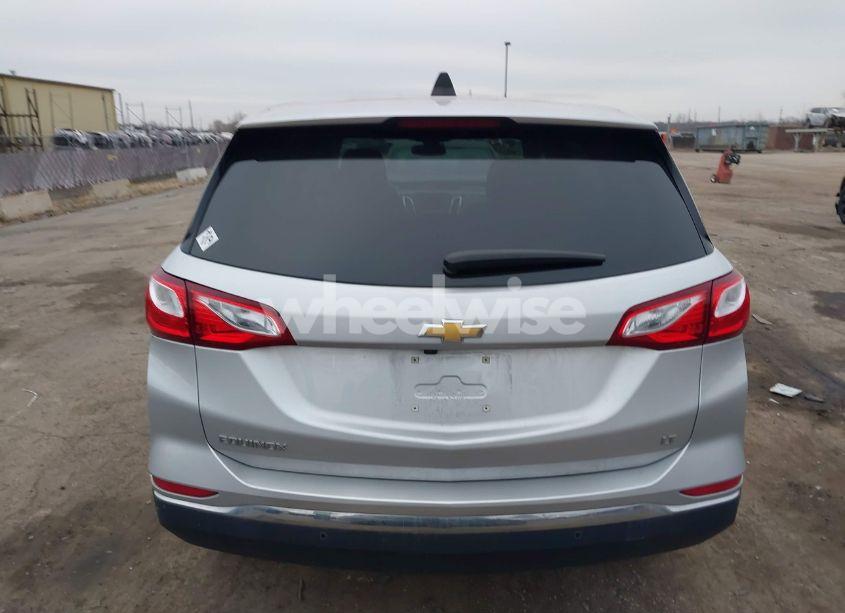 Photo 16 of 2020 Chevrolet Equinox FWD 2FL (VIN 3GNAXJEV2LS685519)