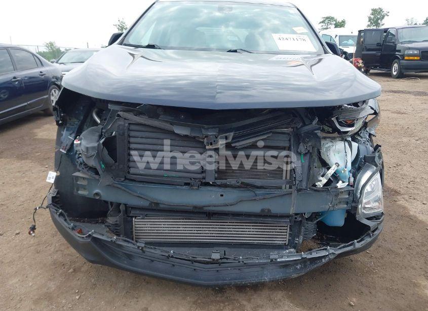 Photo 6 of 2020 Chevrolet Equinox FWD 2FL (VIN 3GNAXJEV2LS691353)