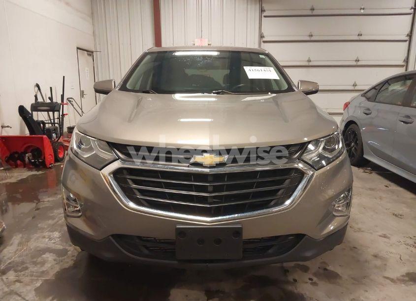 Photo 13 of 2018 Chevrolet Equinox LT (VIN 3GNAXJEV3JL116279)