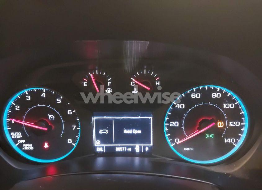 Photo 7 of 2018 Chevrolet Equinox LT (VIN 3GNAXJEV3JL116279)
