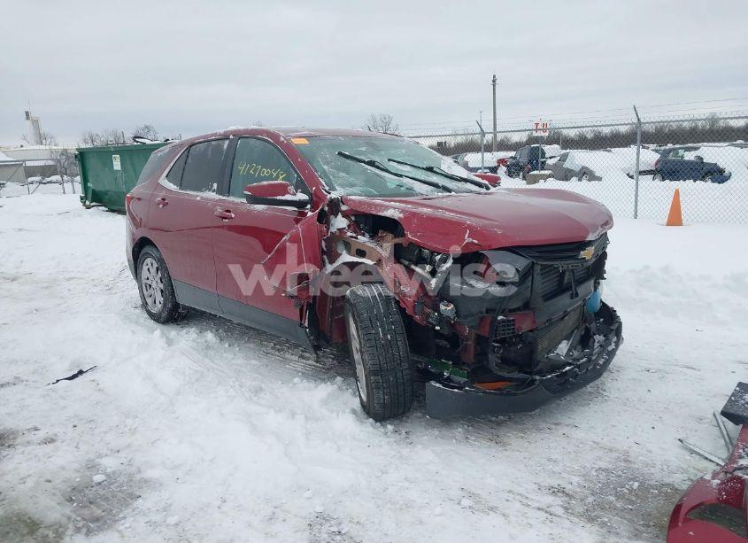 2018 Chevrolet Equinox LT (VIN 3GNAXJEV3JL272001) main photo