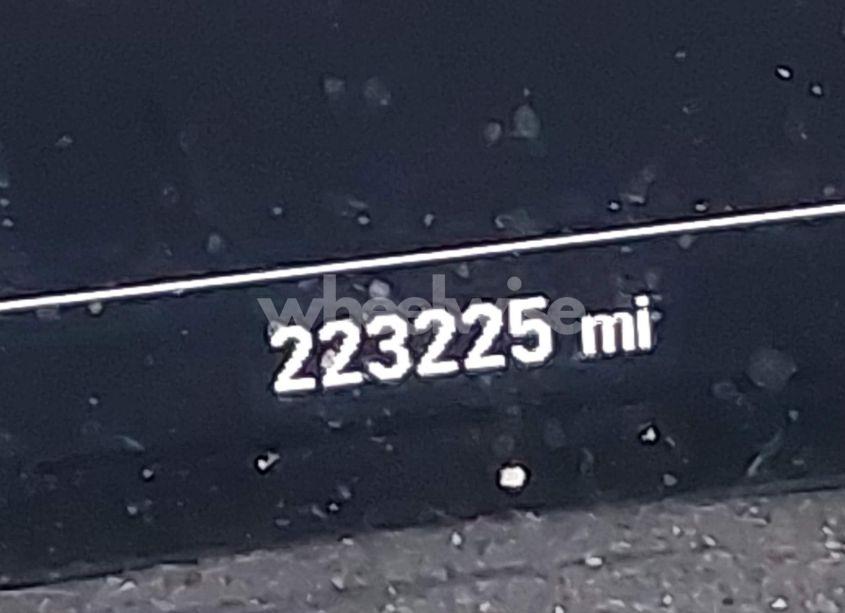 Photo 15 of 2018 Chevrolet Equinox LT (VIN 3GNAXJEV3JL272001)