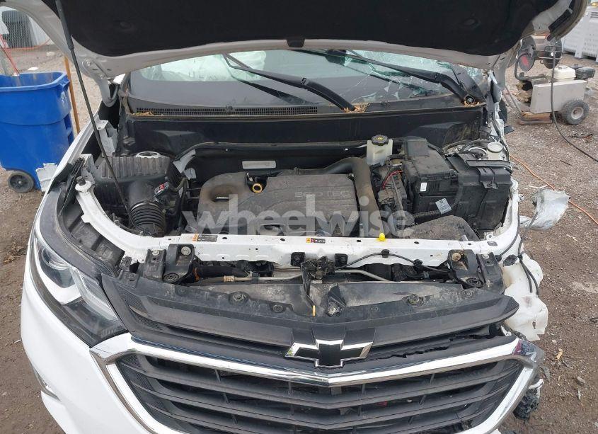 Photo 10 of 2018 Chevrolet Equinox LT (VIN 3GNAXJEV3JL275285)
