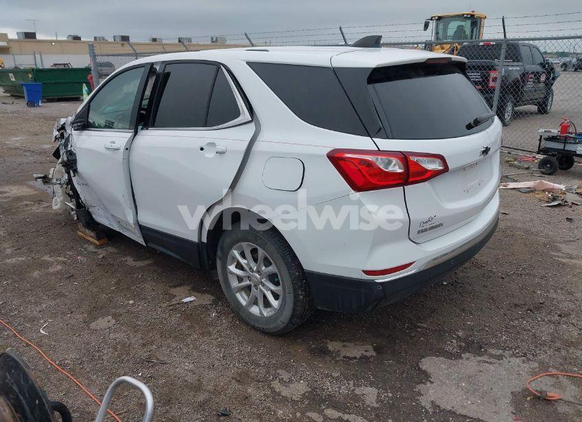 Photo 3 of 2018 Chevrolet Equinox LT (VIN 3GNAXJEV3JL275285)