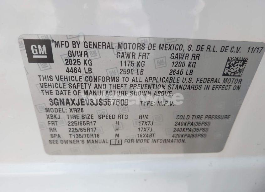 Photo 9 of 2018 Chevrolet Equinox LT (VIN 3GNAXJEV3JS557609)