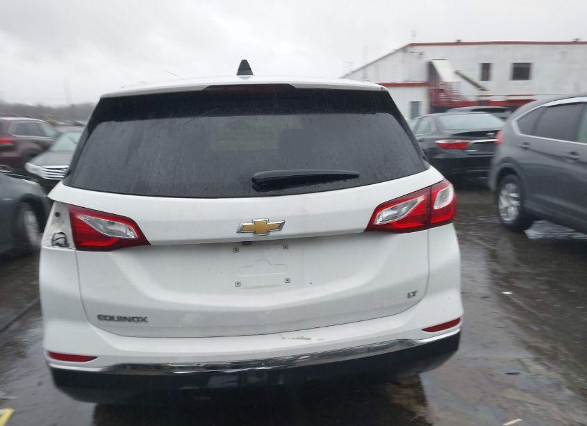 Photo 17 of 2018 Chevrolet Equinox LT (VIN 3GNAXJEV3JS561806)