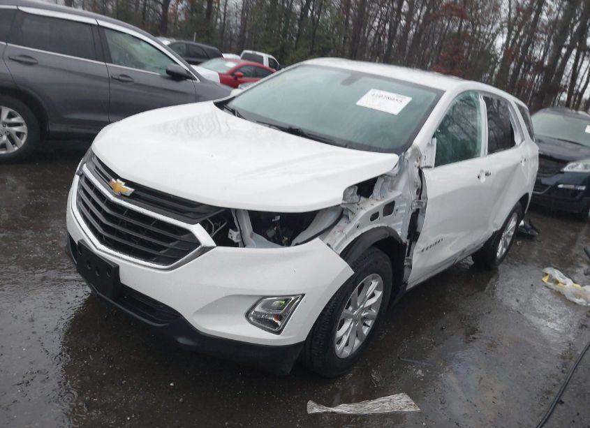 Photo 2 of 2018 Chevrolet Equinox LT (VIN 3GNAXJEV3JS561806)