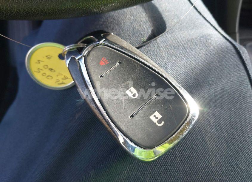 Photo 11 of 2020 Chevrolet Equinox FWD 2FL (VIN 3GNAXJEV3LS550078)