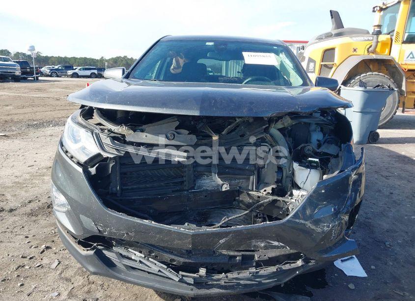 Photo 12 of 2020 Chevrolet Equinox FWD 2FL (VIN 3GNAXJEV3LS550078)