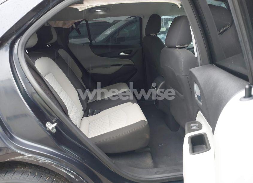 Photo 8 of 2021 Chevrolet Equinox FWD 2FL (VIN 3GNAXJEV3MS118110)