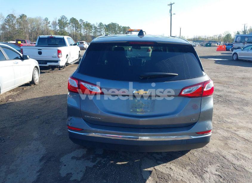 Photo 16 of 2018 Chevrolet Equinox LT (VIN 3GNAXJEV4JL128618)