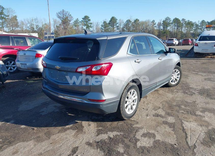 Photo 4 of 2018 Chevrolet Equinox LT (VIN 3GNAXJEV4JL128618)