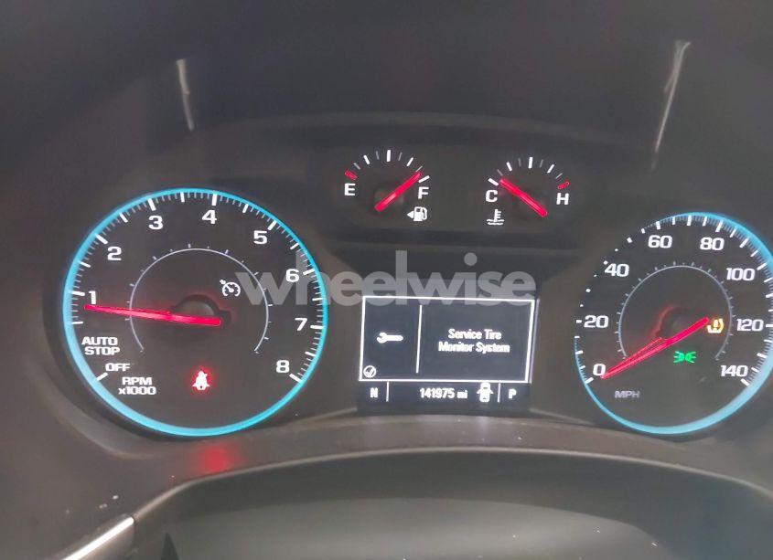 Photo 7 of 2018 Chevrolet Equinox LT (VIN 3GNAXJEV4JL164096)