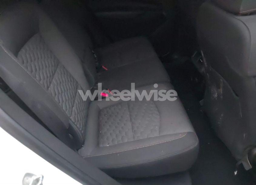 Photo 8 of 2018 Chevrolet Equinox LT (VIN 3GNAXJEV4JL400892)