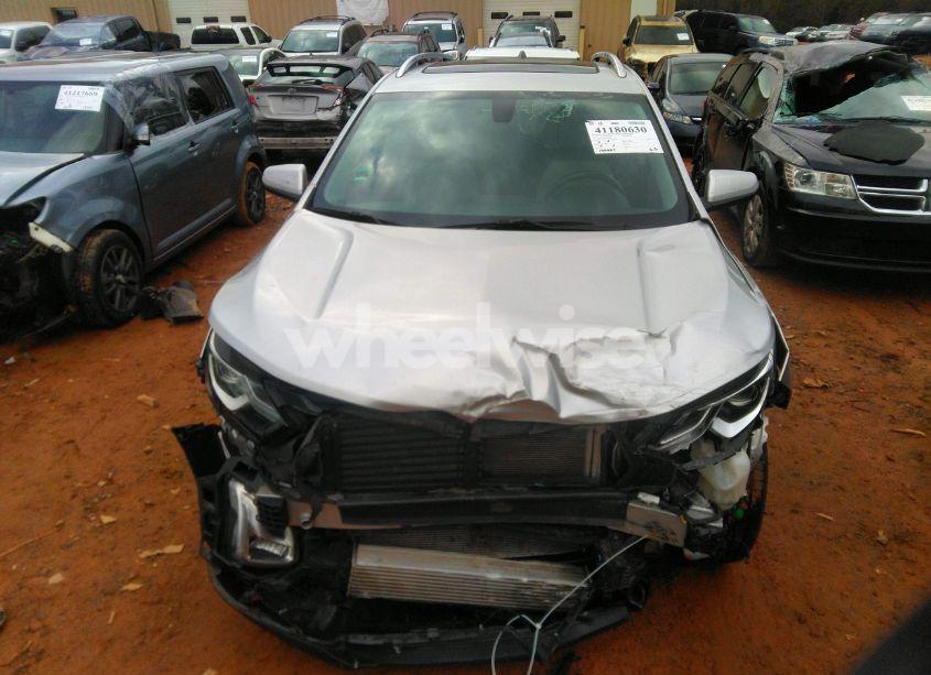 Photo 13 of 2018 Chevrolet Equinox LT (VIN 3GNAXJEV4JS509942)