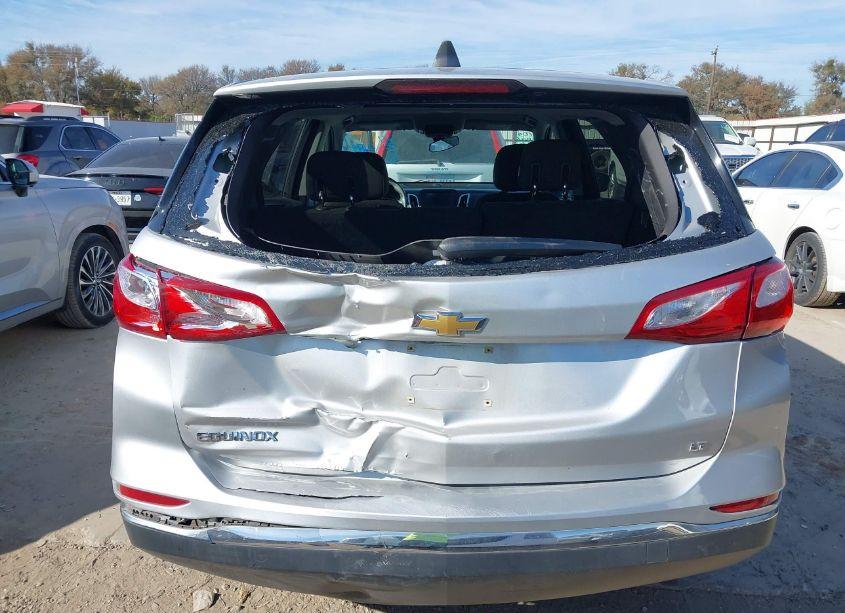 Photo 6 of 2018 Chevrolet Equinox LT (VIN 3GNAXJEV4JS512906)