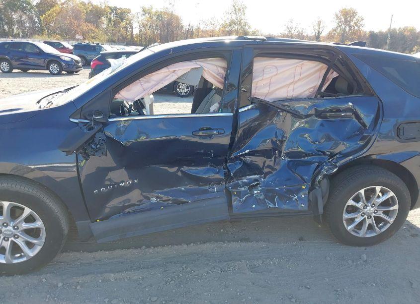 Photo 6 of 2018 Chevrolet Equinox LT (VIN 3GNAXJEV4JS527373)