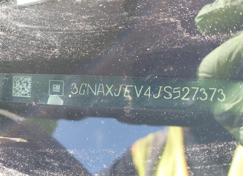 Photo 9 of 2018 Chevrolet Equinox LT (VIN 3GNAXJEV4JS527373)