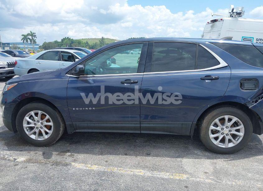 Photo 14 of 2018 Chevrolet Equinox LT (VIN 3GNAXJEV4JS543119)