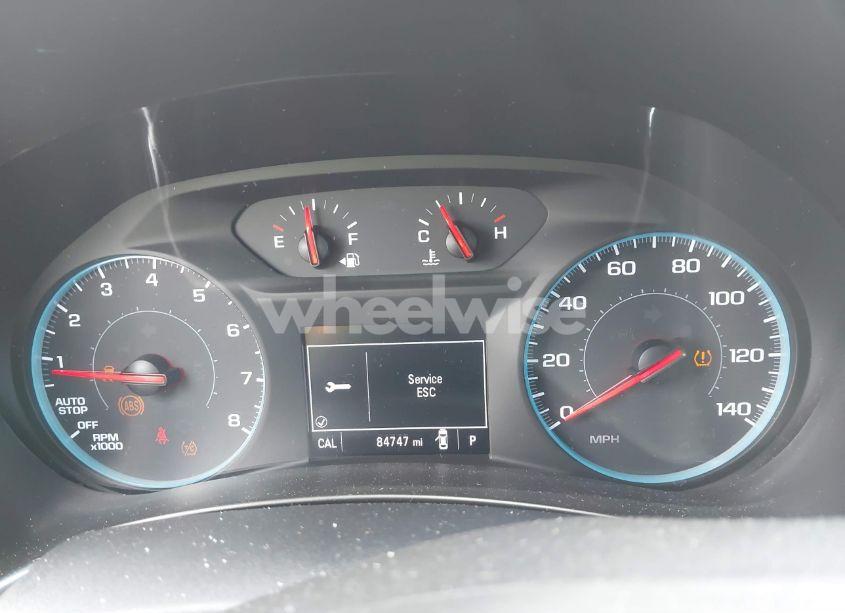 Photo 7 of 2018 Chevrolet Equinox LT (VIN 3GNAXJEV4JS543119)