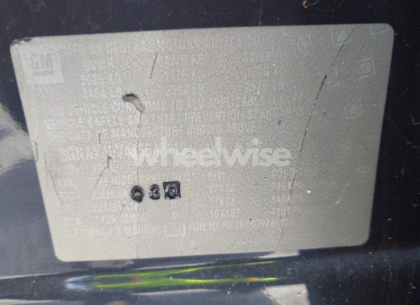 Photo 9 of 2018 Chevrolet Equinox LT (VIN 3GNAXJEV4JS543119)