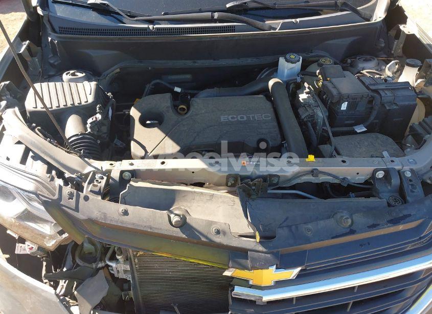 Photo 10 of 2018 Chevrolet Equinox LT (VIN 3GNAXJEV4JS581496)