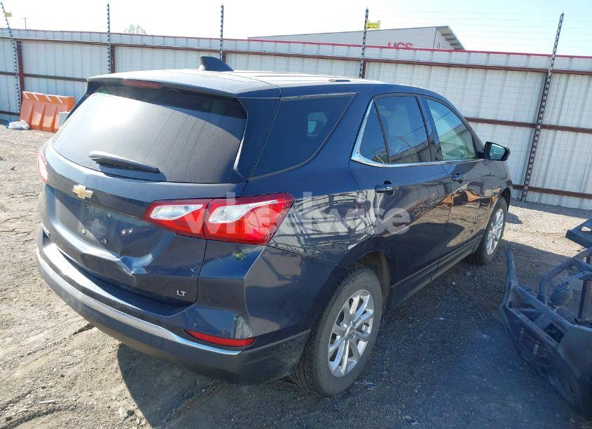 Photo 16 of 2018 Chevrolet Equinox LT (VIN 3GNAXJEV4JS582034)