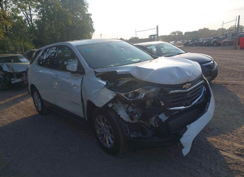 2018 Chevrolet Equinox LT (VIN 3GNAXJEV4JS642653) main photo