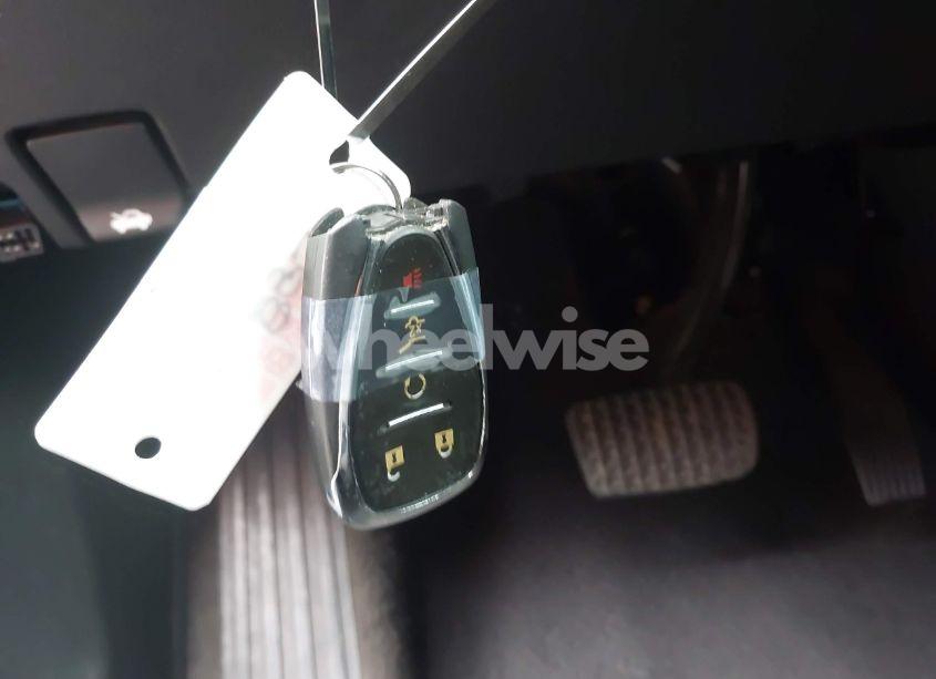 Photo 11 of 2019 Chevrolet Equinox LT (VIN 3GNAXJEV4KL298172)