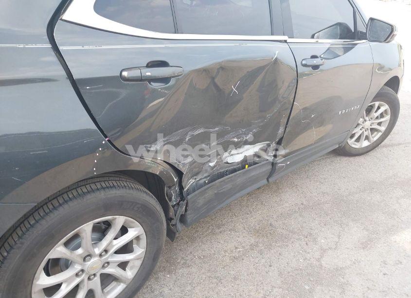 Photo 6 of 2019 Chevrolet Equinox LT (VIN 3GNAXJEV4KL336550)