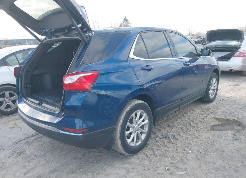Photo 4 of 2020 Chevrolet Equinox FWD 2FL (VIN 3GNAXJEV4LL346366)