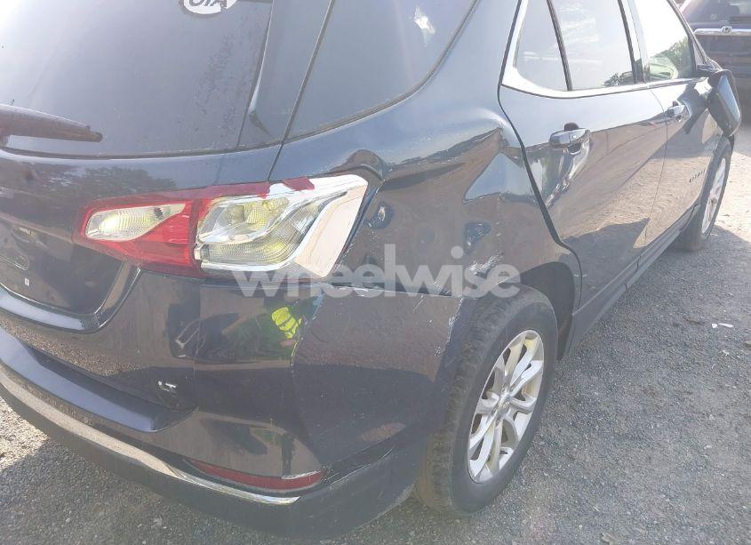 Photo 21 of 2018 Chevrolet Equinox LT (VIN 3GNAXJEV5JL383892)
