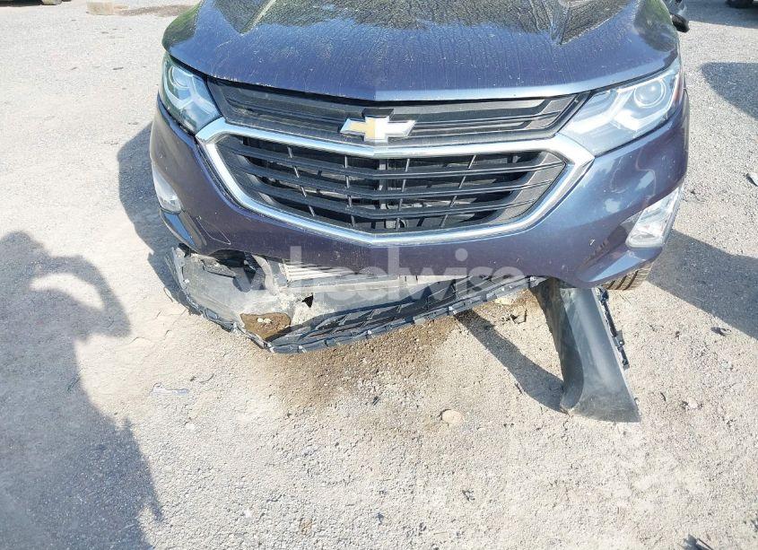 Photo 6 of 2018 Chevrolet Equinox LT (VIN 3GNAXJEV5JL383892)