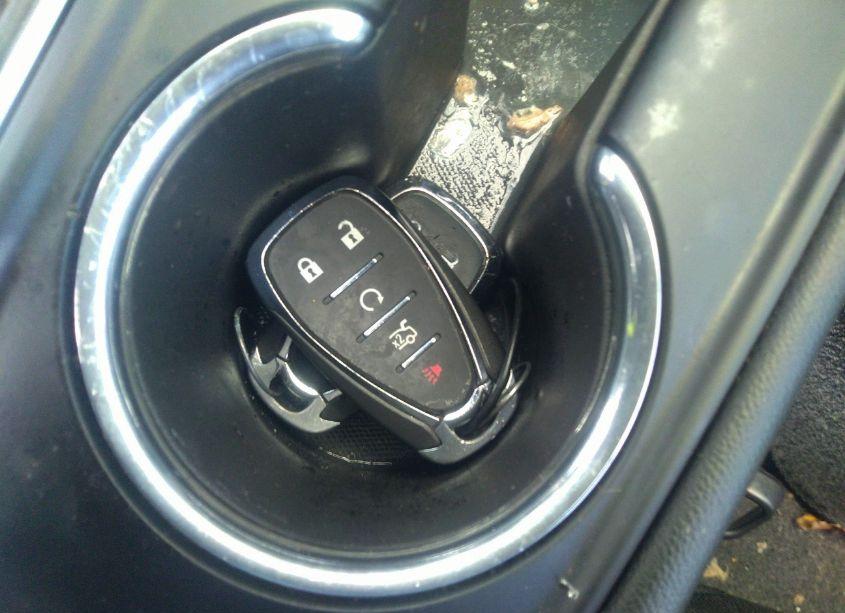 Photo 11 of 2018 Chevrolet Equinox LT (VIN 3GNAXJEV5JL397548)