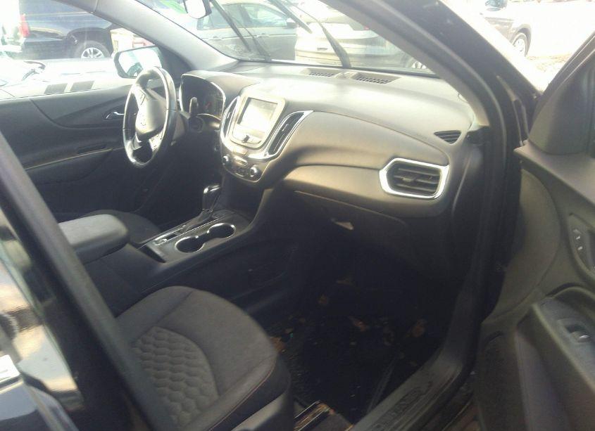 Photo 5 of 2018 Chevrolet Equinox LT (VIN 3GNAXJEV5JL397548)