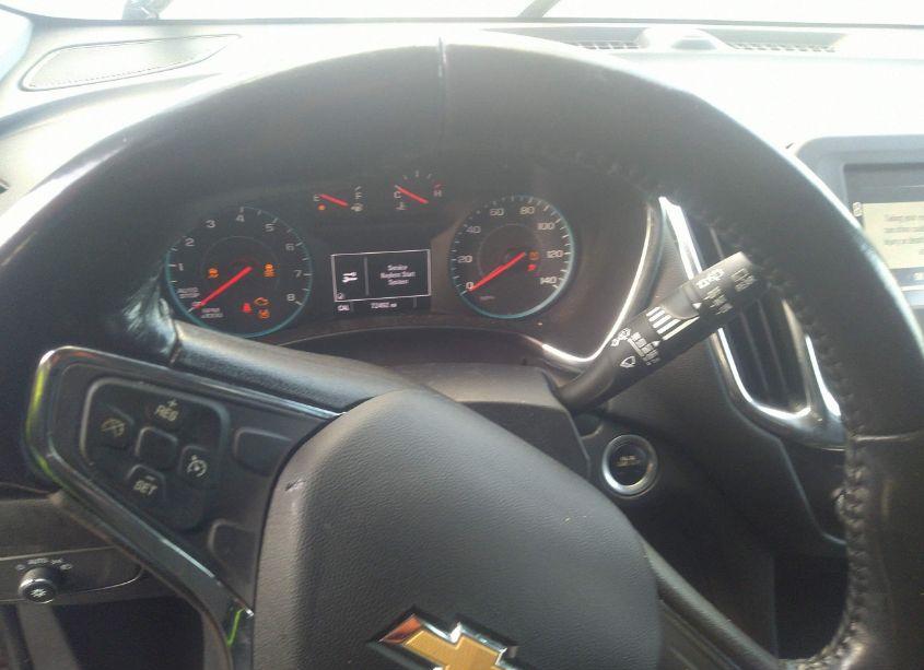 Photo 7 of 2018 Chevrolet Equinox LT (VIN 3GNAXJEV5JL397548)