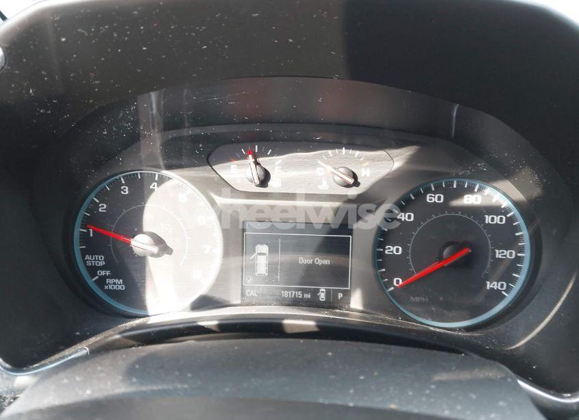 Photo 15 of 2018 Chevrolet Equinox LT (VIN 3GNAXJEV5JS528080)